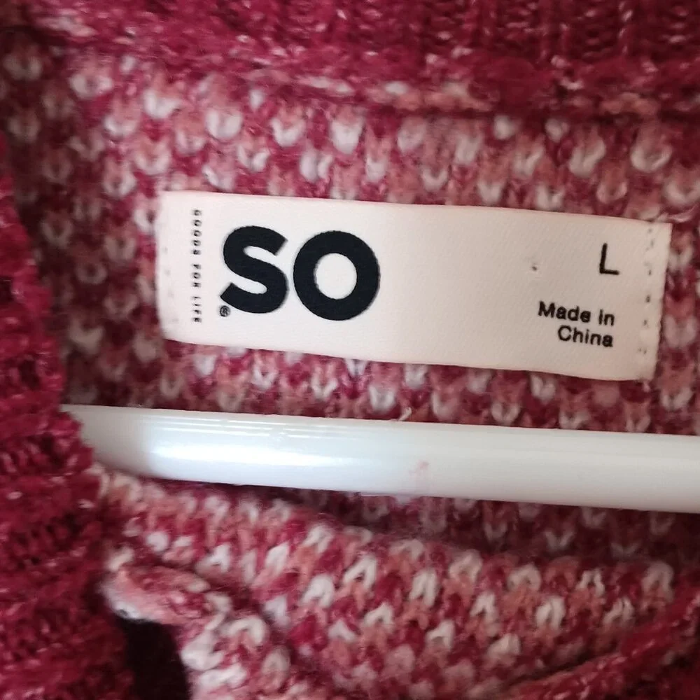Red Plaid Sweater - Picture 3 of 3